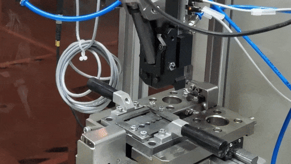 17440823665178267CAM.gif 螺纹2.gif